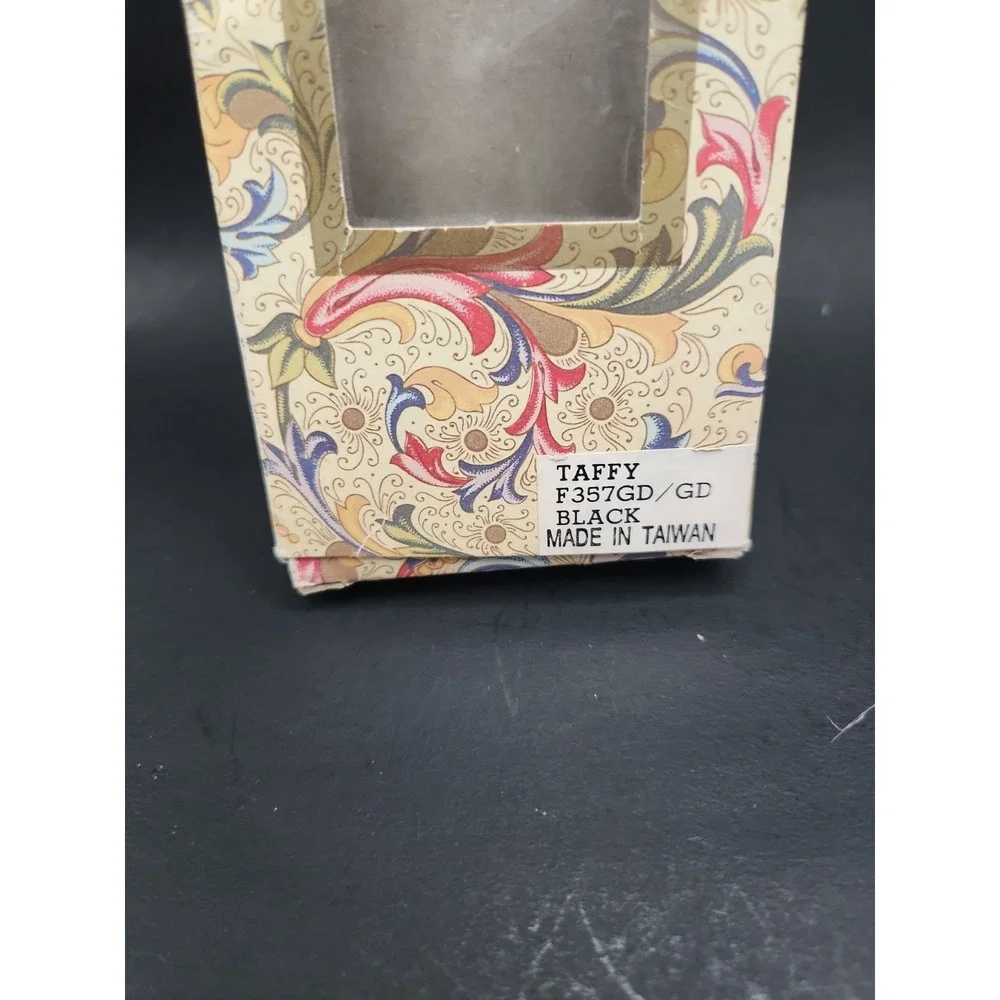 Taffy/ Show Stoppers vtg taffy